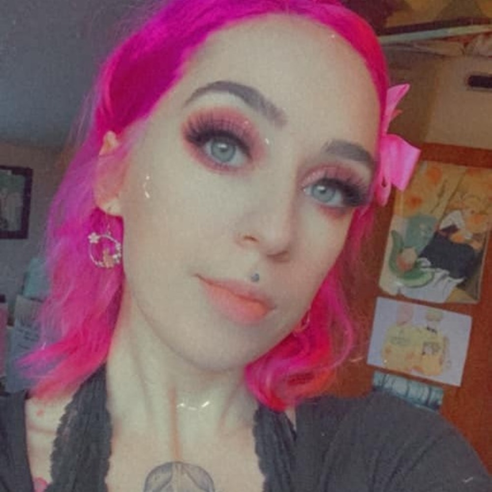 Meet your Posher, Chrissy